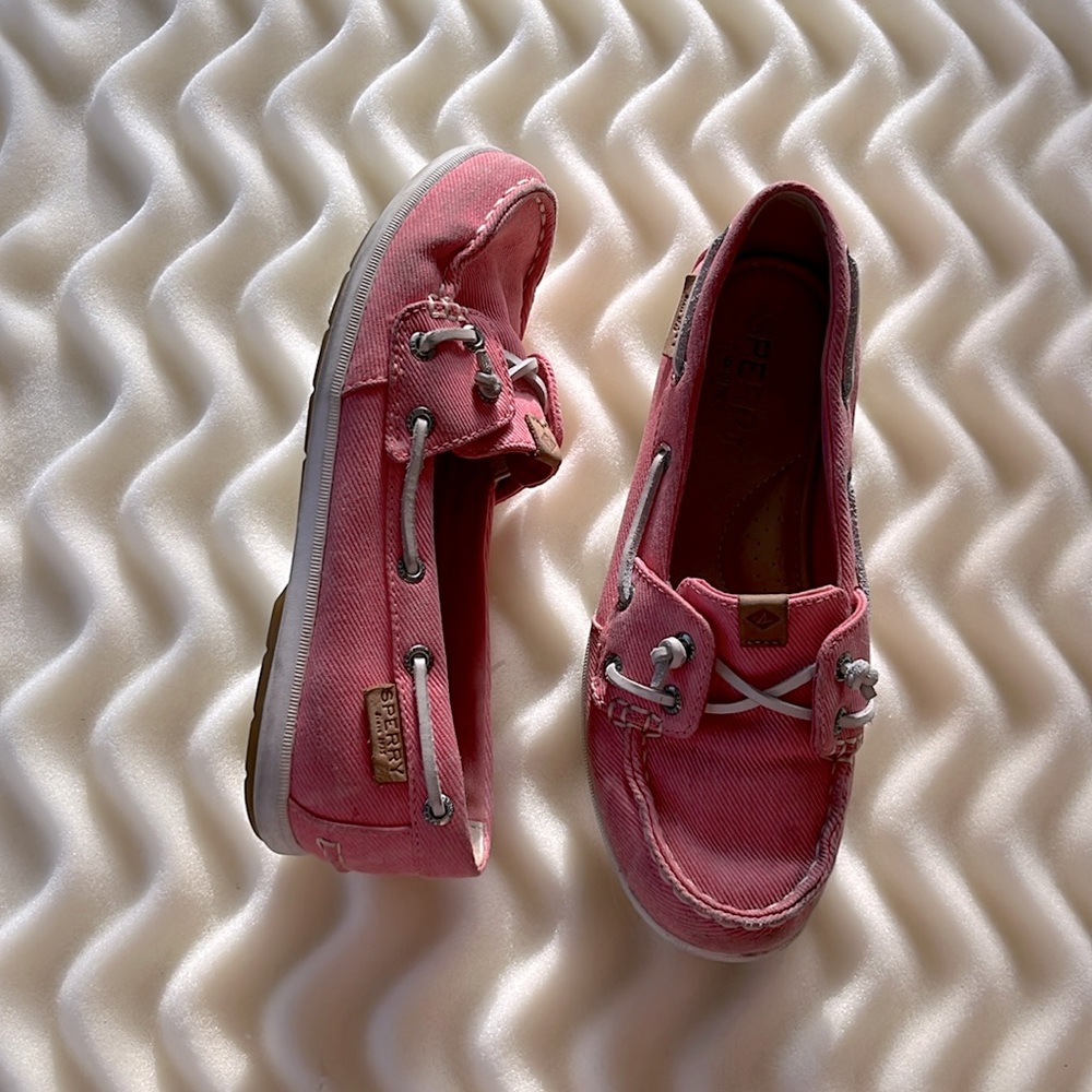Pink Sperry